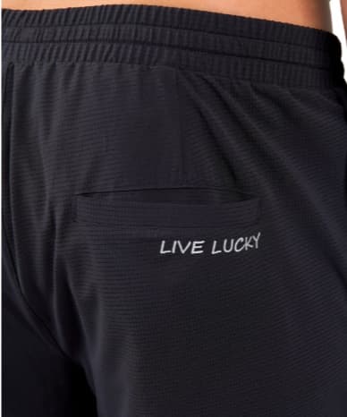 Bermudas Black Clover Maximus - vista miniatura 2